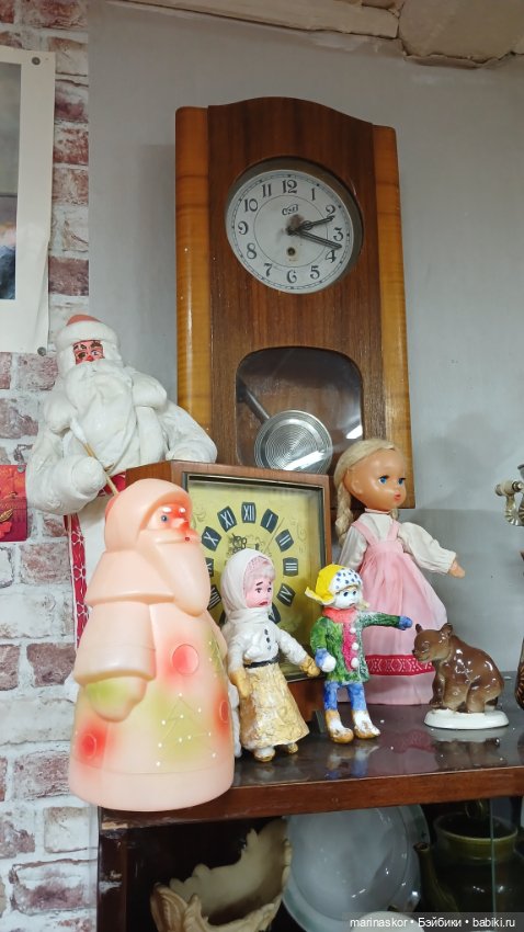 Музей СССР в селе Лядины. Много куколок)))