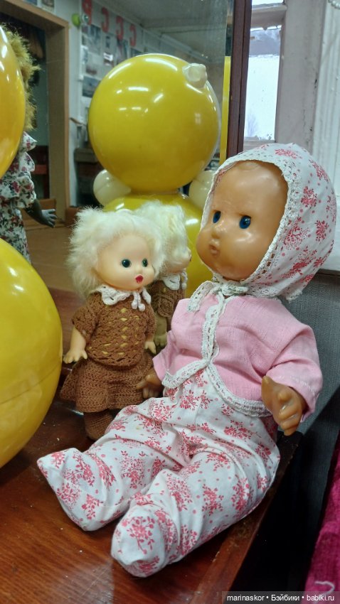 Музей СССР в селе Лядины. Много куколок)))