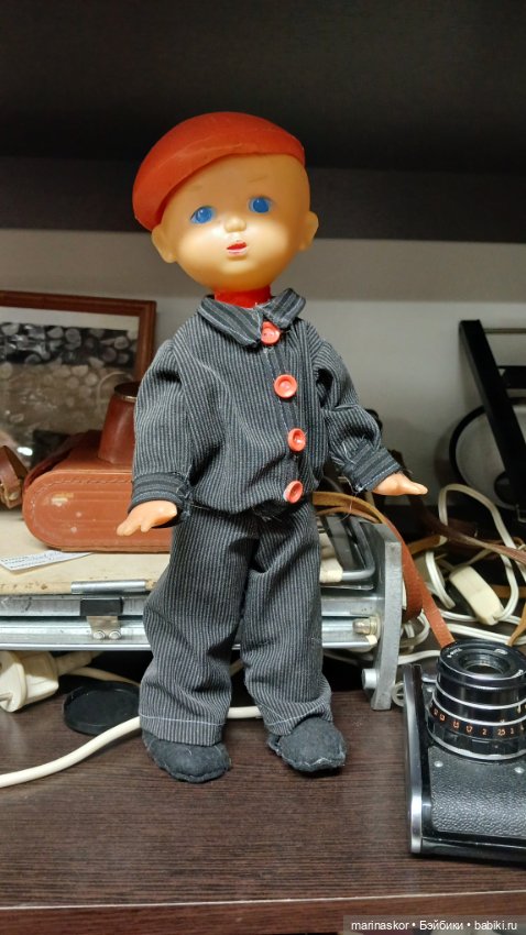 Музей СССР в селе Лядины. Много куколок)))