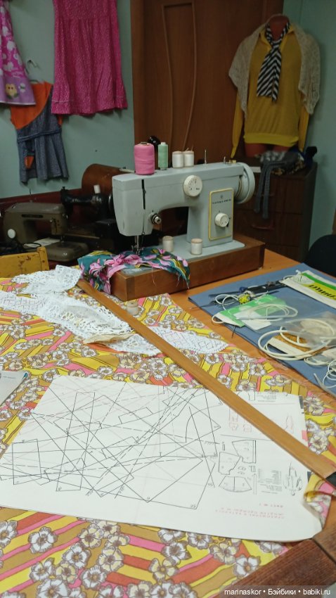 Музей СССР в селе Лядины. Много куколок)))