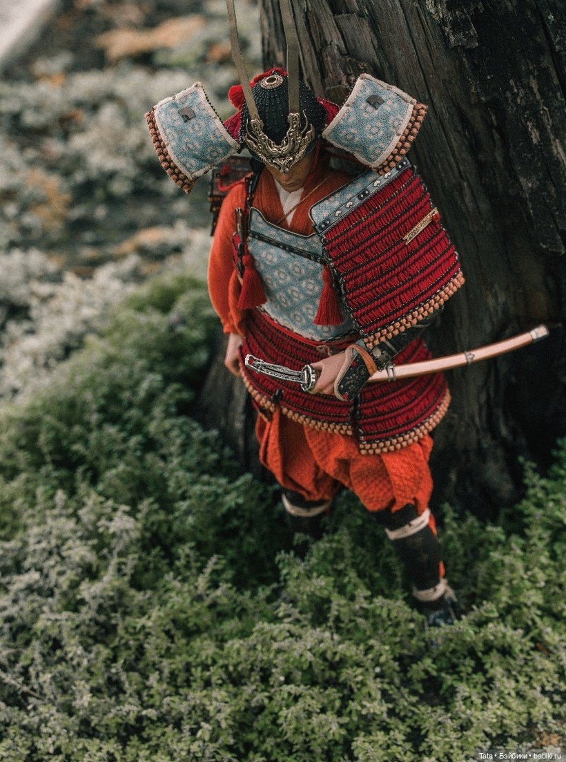 Helio Studio - фигурка Japanese armor figure of Yoshitsune (фото 7)