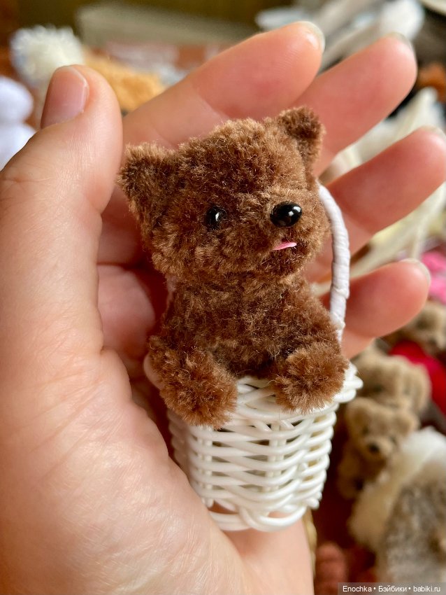 Мои мимишки из синельной проволоки:)