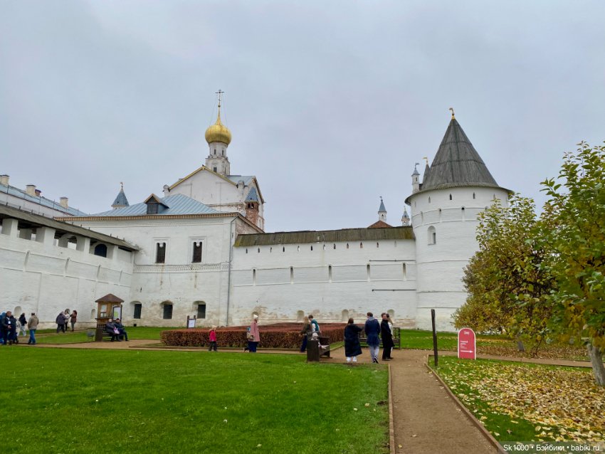 Ростовский Кремль с Оной (авт. Н.Петрова)