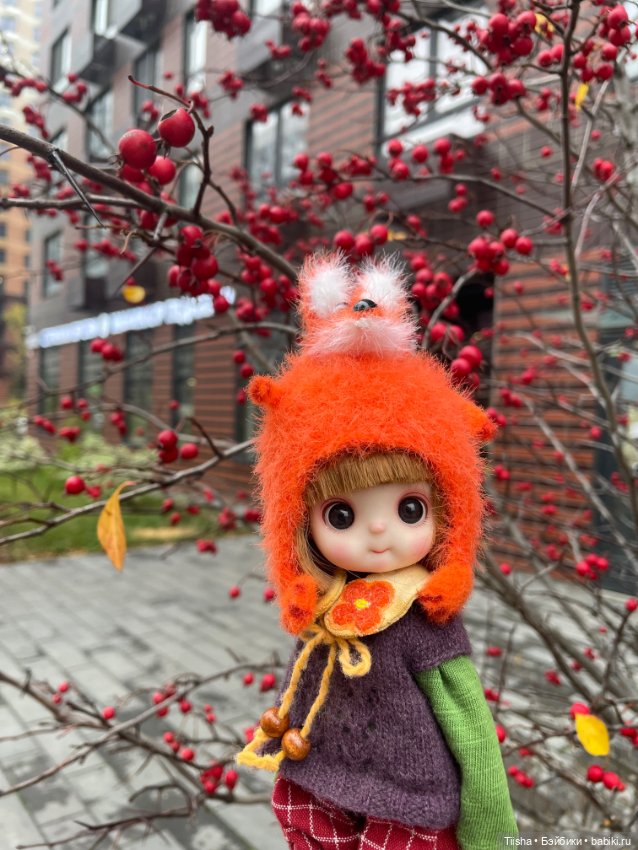 Шапка - Лиса (Little sister на теле monst doll)