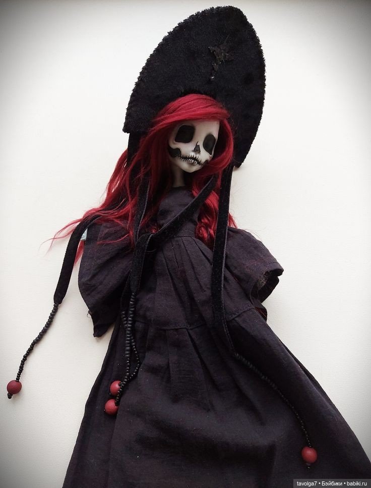 Хэллоуин от профи - графика и куклы