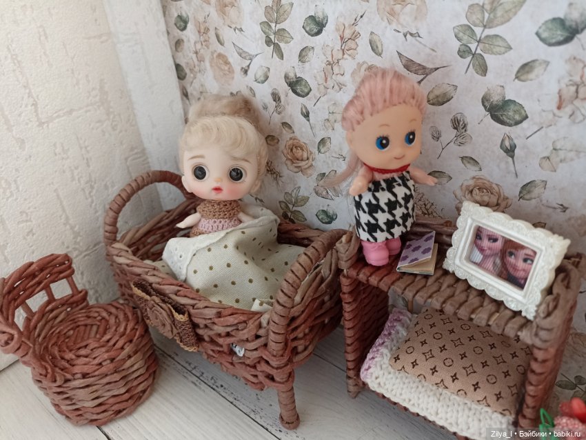 Плетеная спальня для мини-кукол (фото 7)