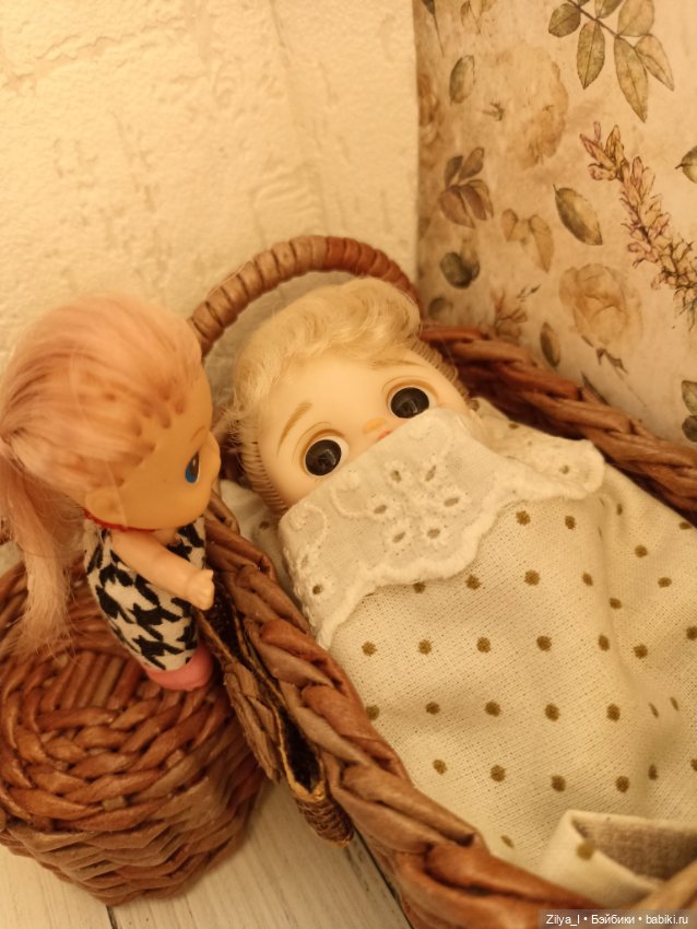 Плетеная спальня для мини-кукол (фото 9)