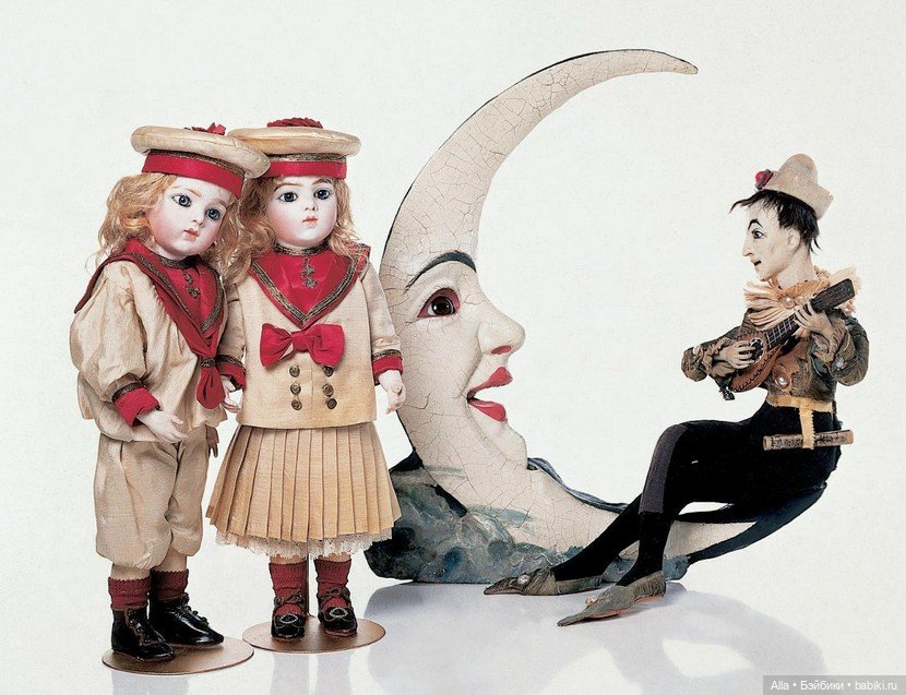 Музей кукол и игрушек - замок Рокка ди Анджера (фото 4)