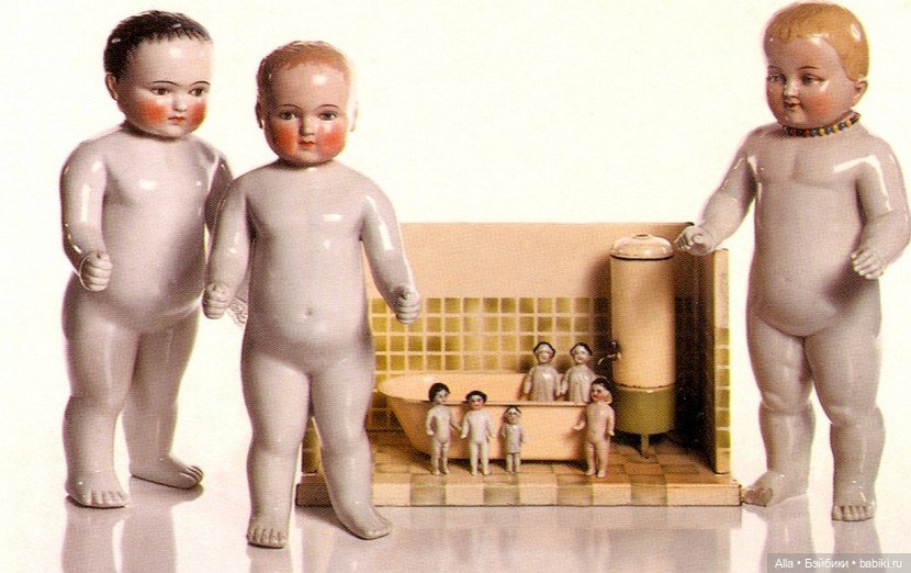 Музей кукол и игрушек - замок Рокка ди Анджера