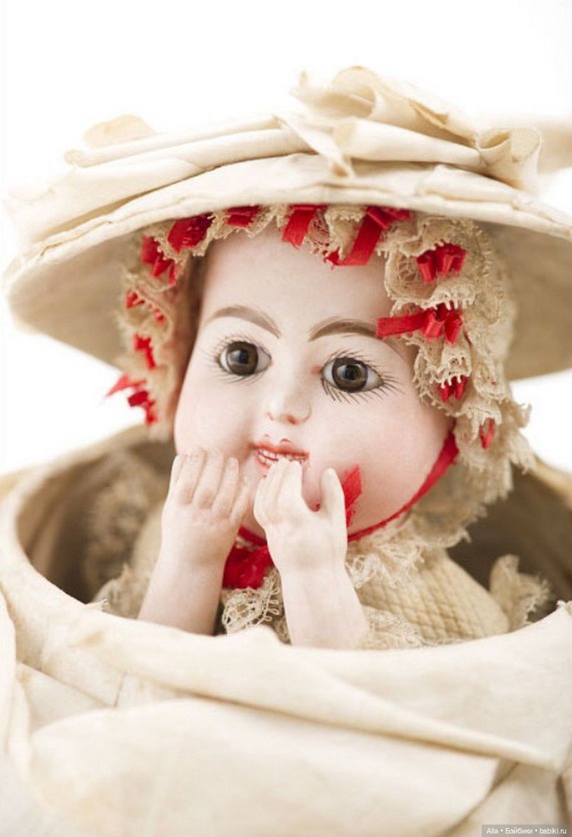 Музей кукол и игрушек - замок Рокка ди Анджера (фото 6)