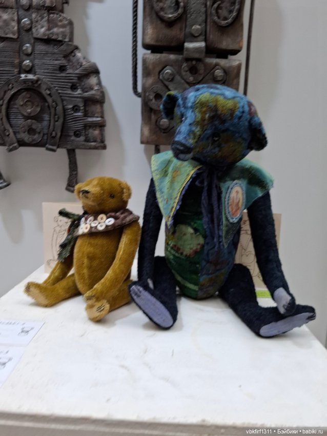 Мишка с куклою — Выставки кукол и мишек Тедди: фоторепортажи (фото 6)