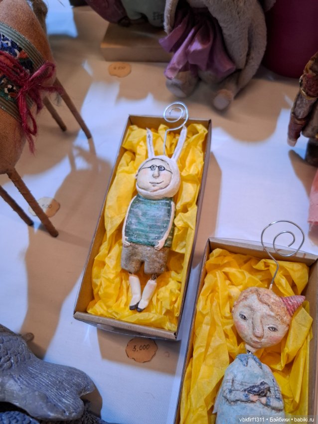 Мишка с куклою — Выставки кукол и мишек Тедди: фоторепортажи