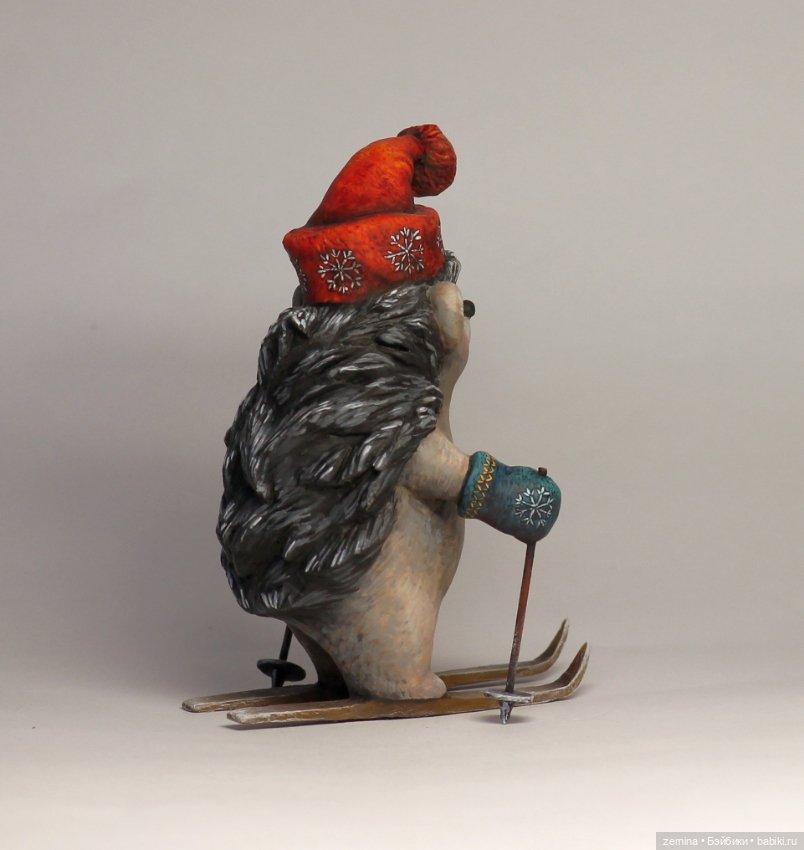 Ёжик на лыжах — Лепка авторских игрушек и папье (фото 7)