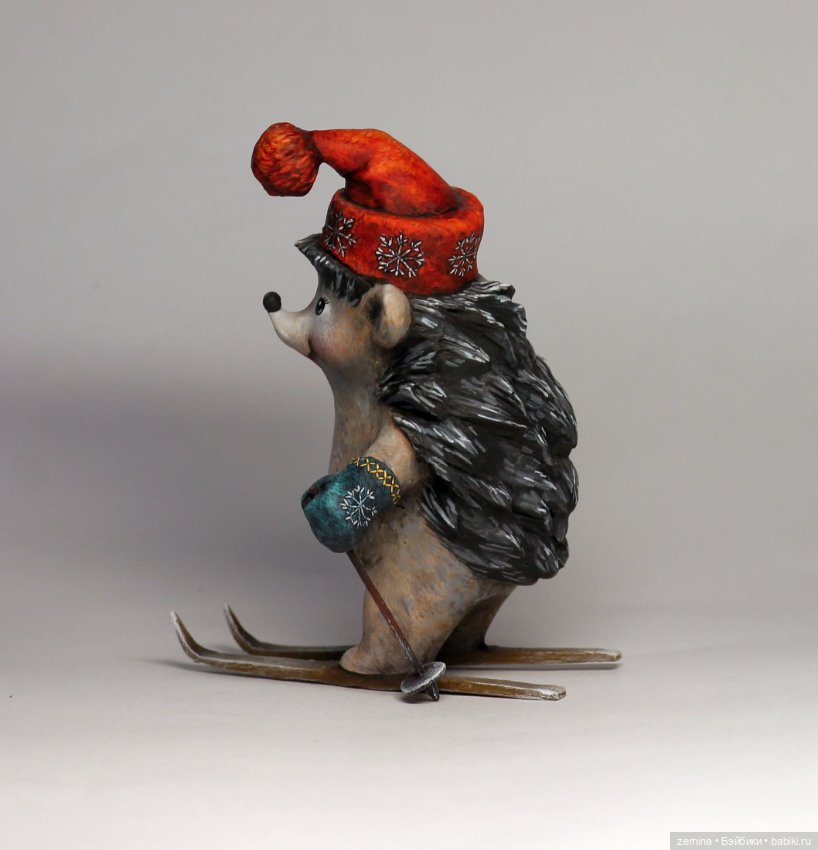 Ёжик на лыжах — Лепка авторских игрушек и папье (фото 9)