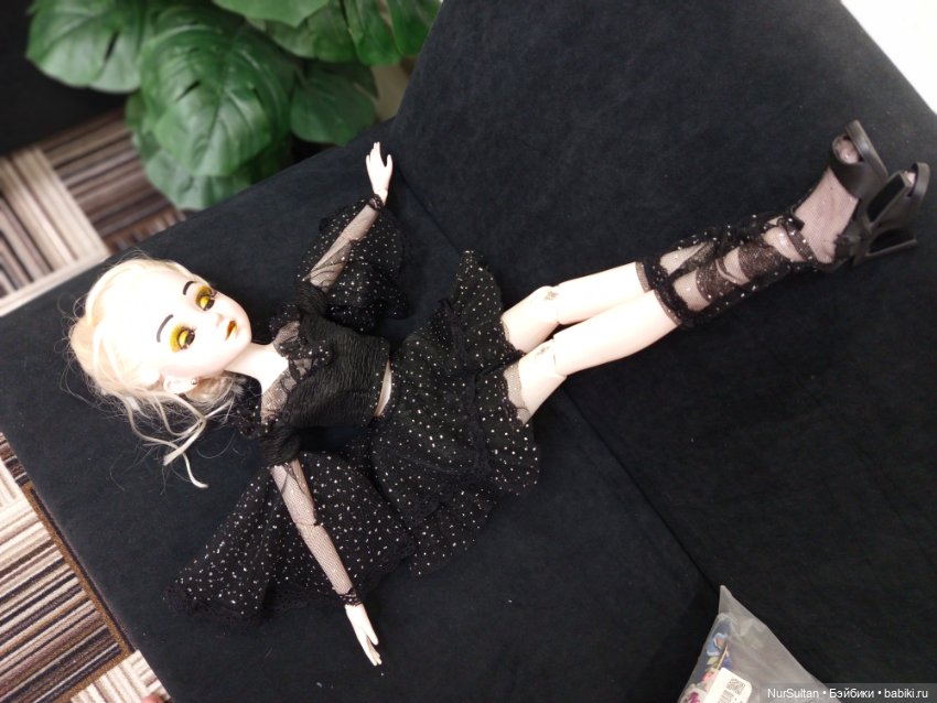 Тия моя собралась в клуб — Одежда и обувь для кукол своими руками: фото (фото 3)