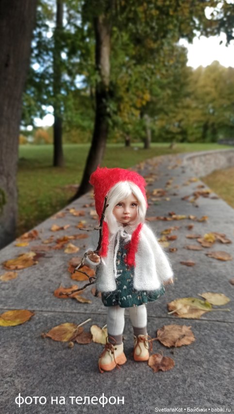 Снежинка. Куколка Елены Шкаровой