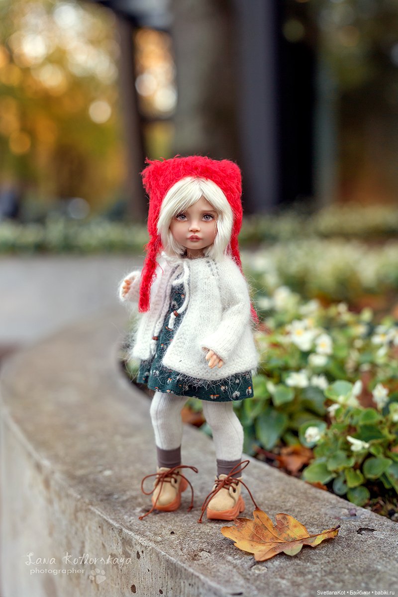 Снежинка. Куколка Елены Шкаровой