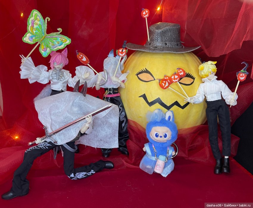 Хеллоуинские собаки — Куклы Simontoys и Come4Free (Blind Box): Teennar (фото 6)