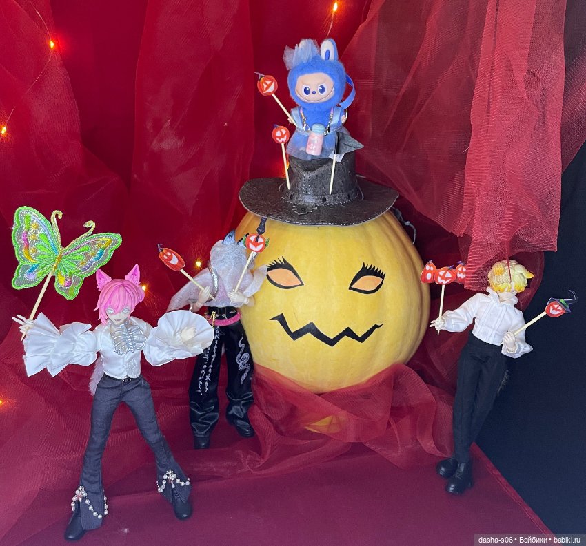 Хеллоуинские собаки — Куклы Simontoys и Come4Free (Blind Box): Teennar (фото 4)