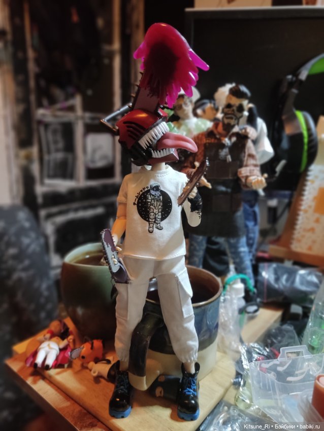 Внезапный маленький народец