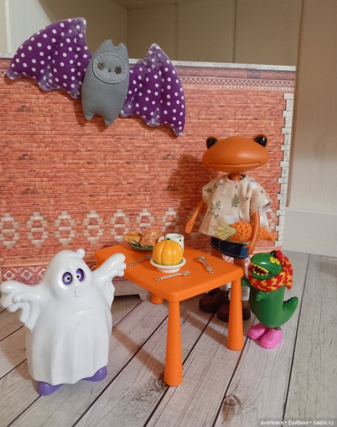 Что то на оранжевом — Фигурки Studio (фото 6)