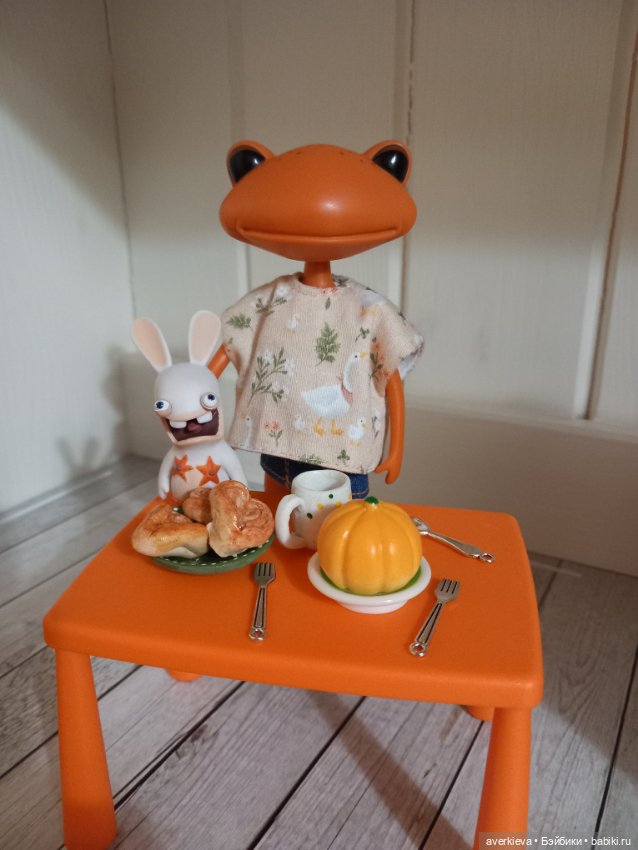 Что то на оранжевом — Фигурки Studio (фото 4)