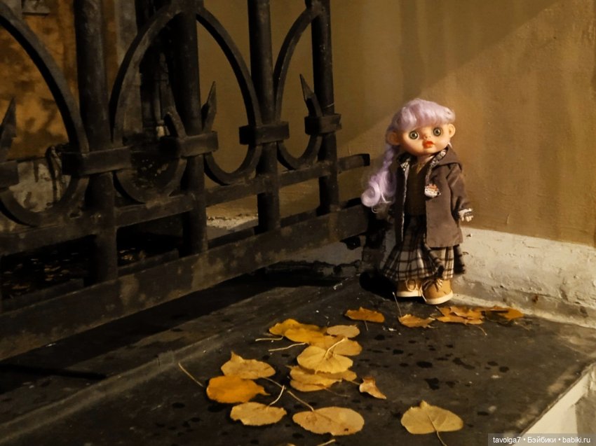 Девочка-Совя на улицах Москвы