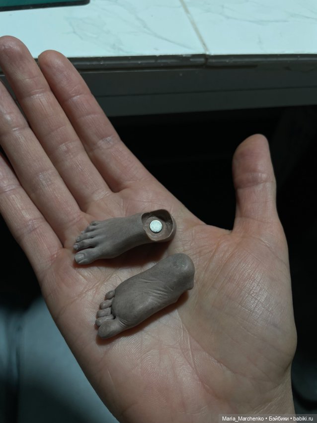 Доделала ступни 🥳 — Авторские шарнирные куклы своими руками: лепка (фото 8)