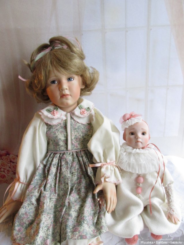 Рассматривая старые фотографии