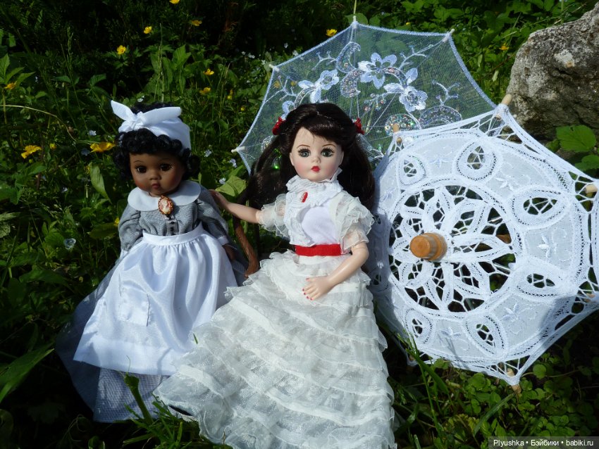 Рассматривая старые фотографии