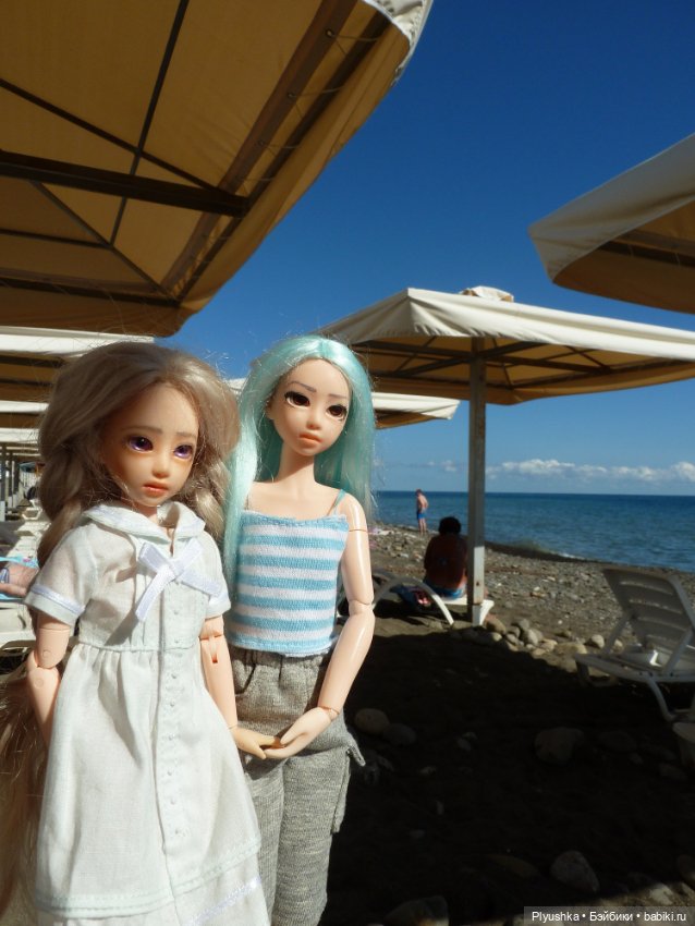 Рассматривая старые фотографии