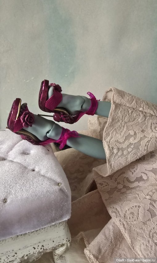 Эйра в конкурсных босоножках или как заманить к себе в топик Единственную и Неповторимую (фото 4)