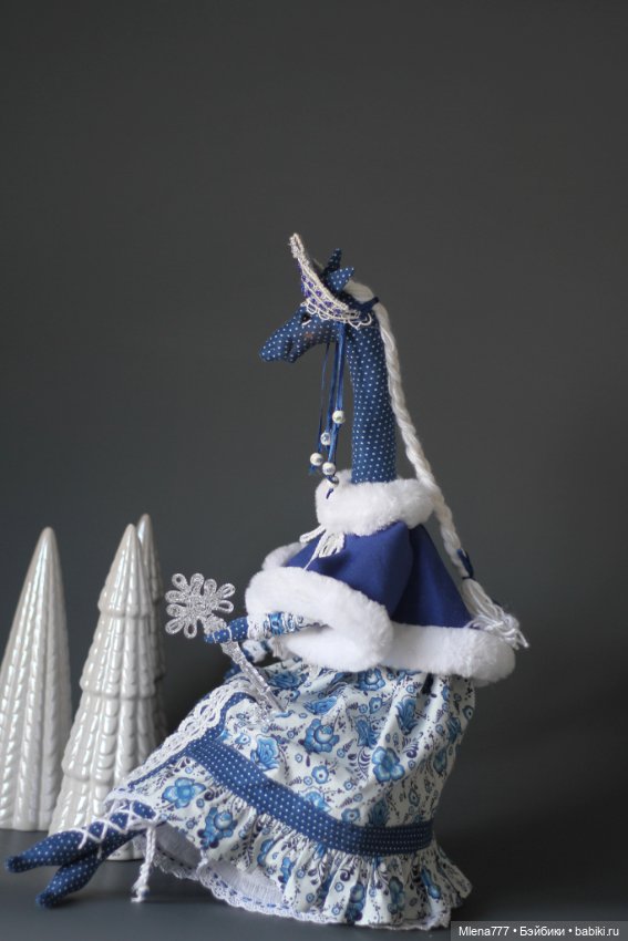 Лошадка . Гжель — Авторские текстильные куклы: Вальдорфские (фото 10)