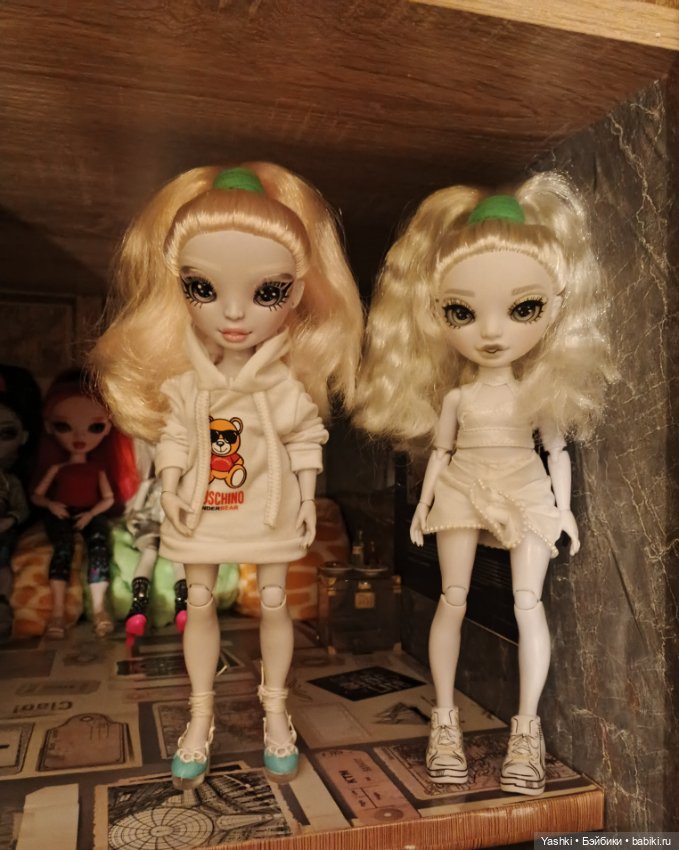 А тем временем Тенечки тоже готовили свои фото (фото 4)