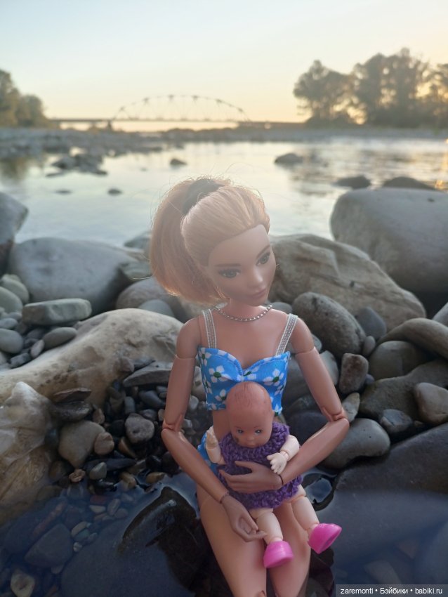 На речке — Куклы Barbie (Барби): Looks