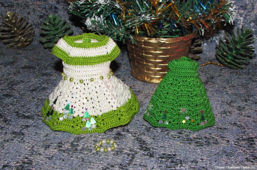 Вязаное платье «Новогодняя ёлочка» на кукол Corolle mini 20 см. Предновогодний показ "Рождественская Сказка для кукол"