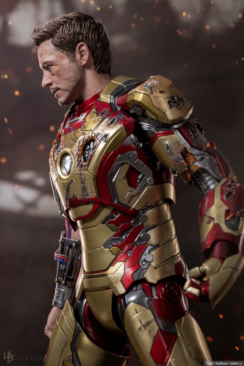 Фигурка Железного человека Mark XLII (2.0) - Hot Toys (фото 7)