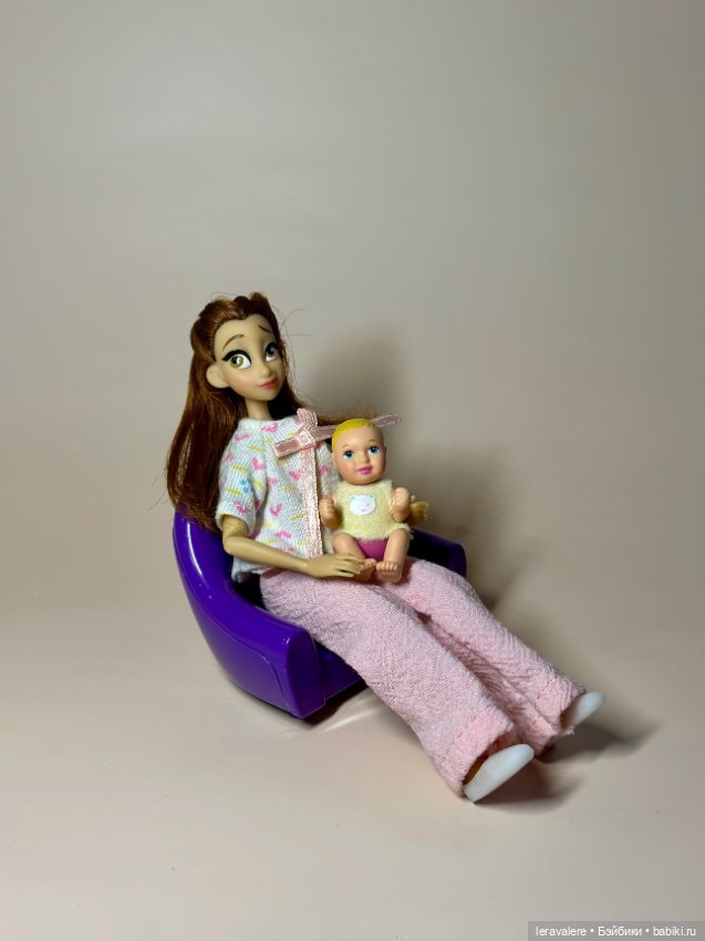 Пижамки, коляски и малыши