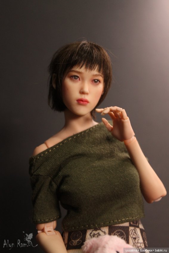 Экшен девушка на теле True1toys ec3027