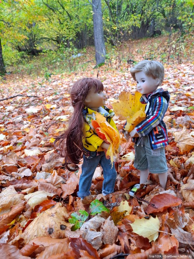 День длинных прогулок — Куклы Ruby Red (Руби Ред) Fashion Friends: Siblies