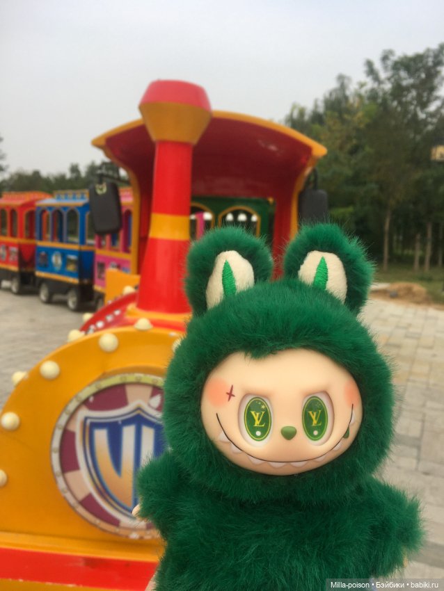 Игрушки Labubu (Лабубу) и The Monsters: Pop Mart