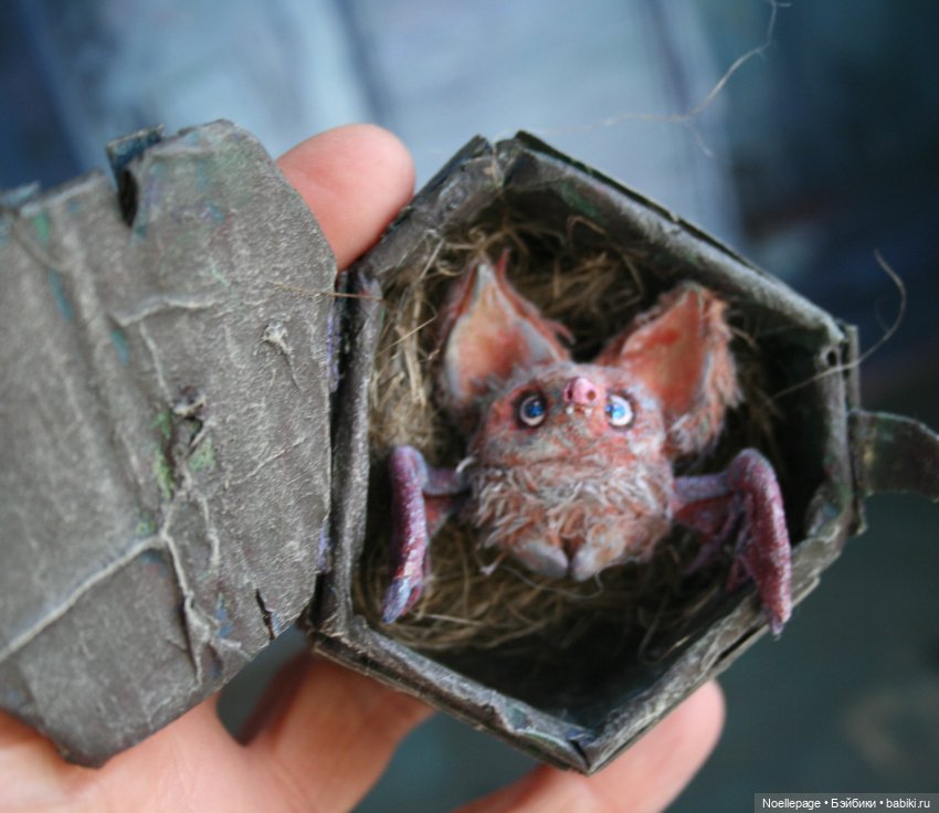 Миниатюрный вампир Родерик (фото 4)