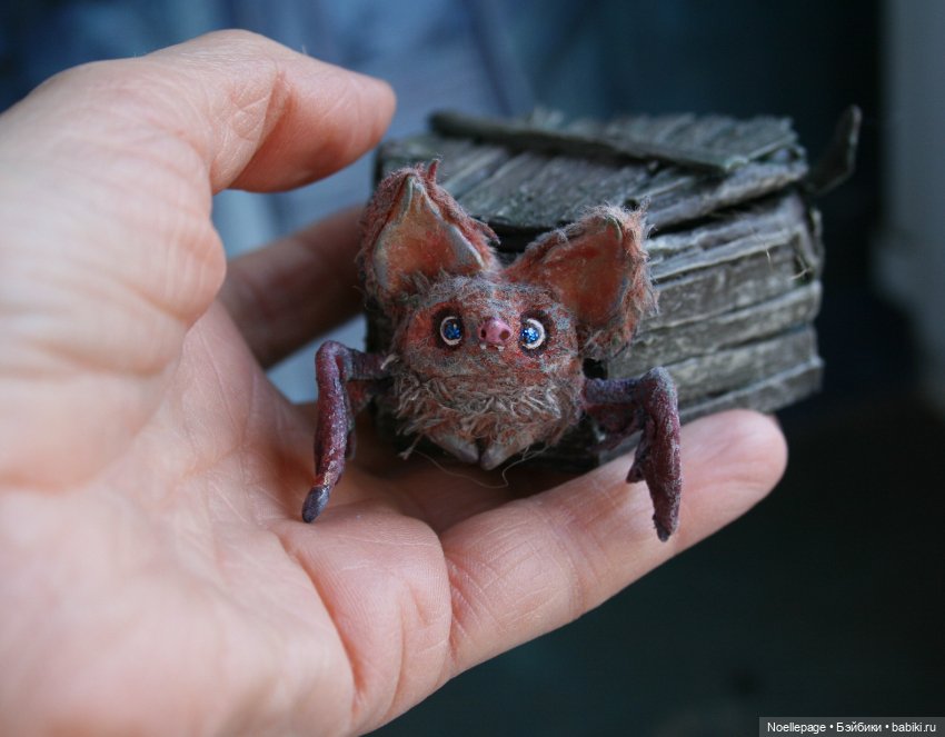 Миниатюрный вампир Родерик (фото 5)