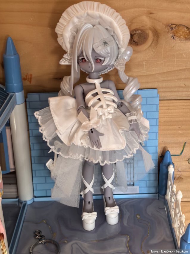 Морские самоцветы, Мотылёк