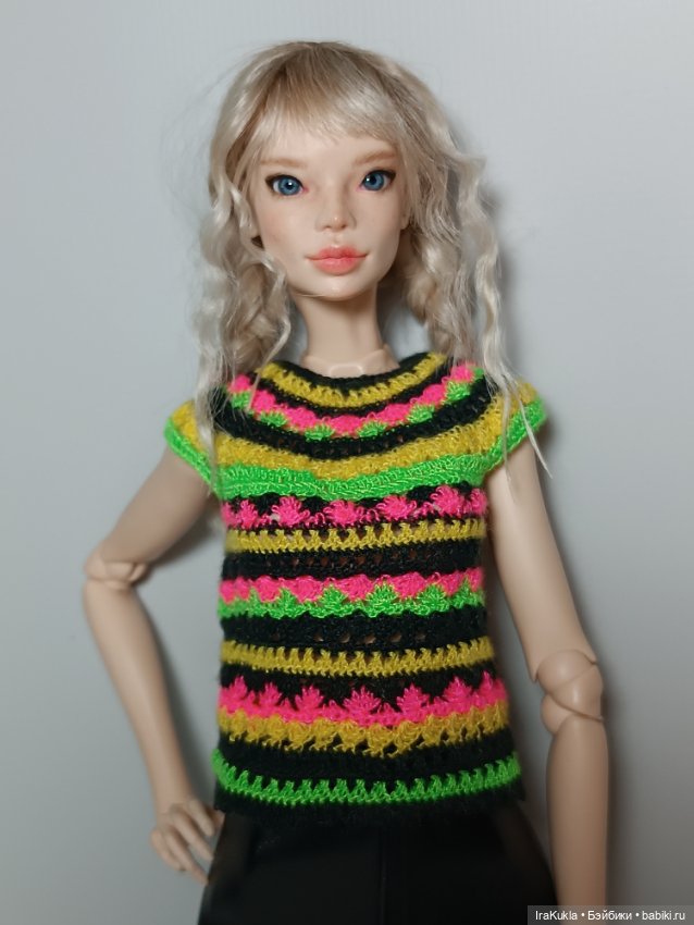 Разноцветное вязание — Одежда и обувь для кукол BJD (БЖД): 1/3 (фото 4)
