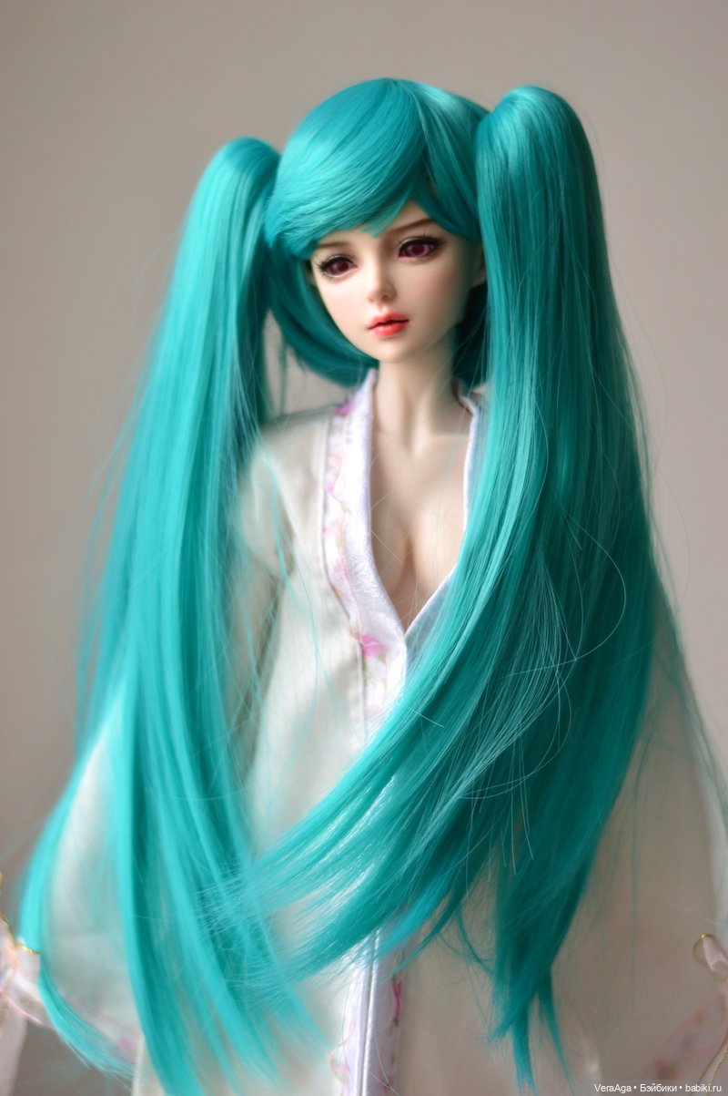 Дева от Ni Meng: парик Хацунэ Мику (фото 9)