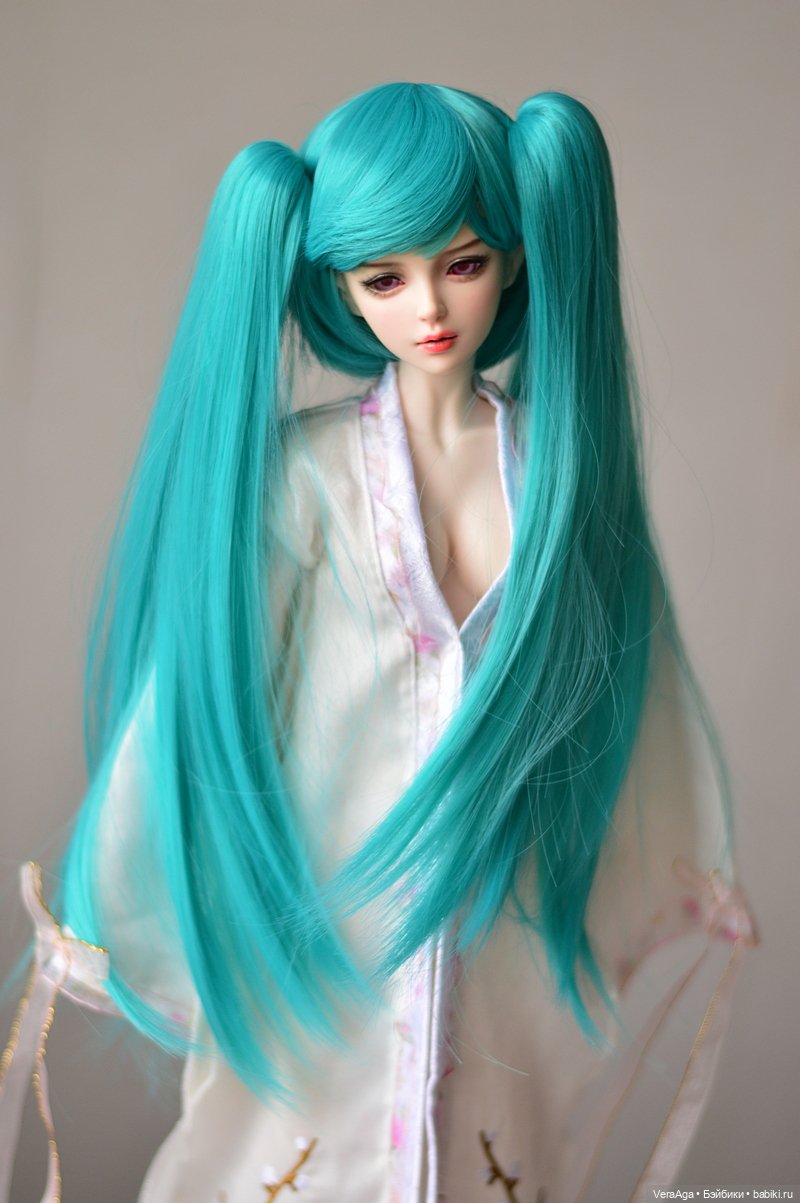 Дева от Ni Meng: парик Хацунэ Мику (фото 8)