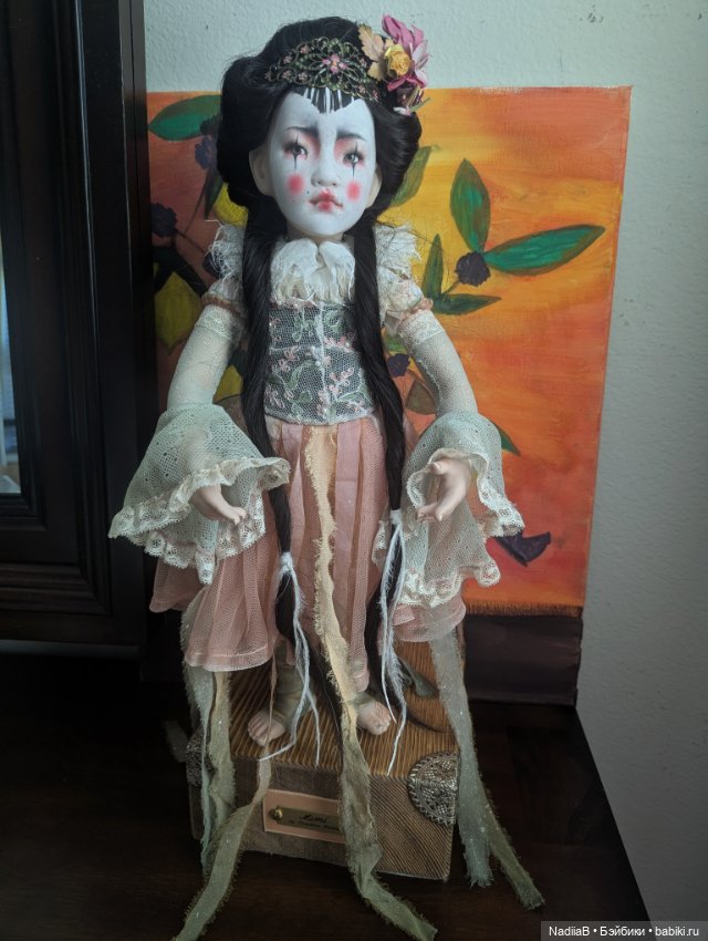 Beatrice Perini большая шарнирная фарфоровая кукла ООАК (фото 3)