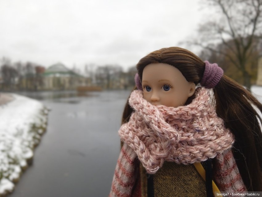 Lori идеальная туристка в Питере (фото 6)