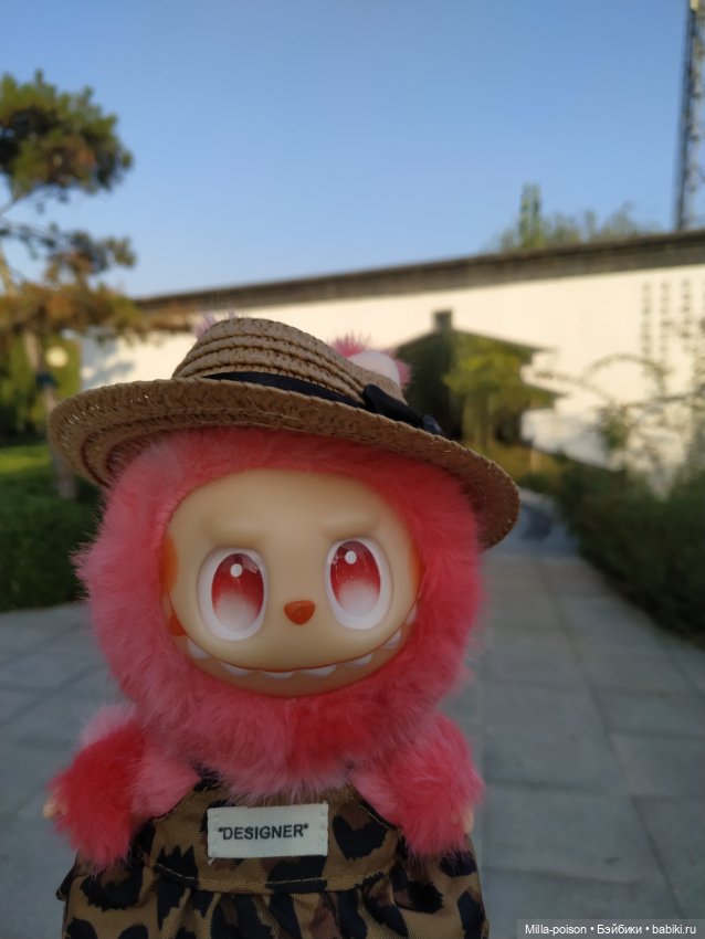 Прогулка Игнатьевны в новом платье в парке Байшиюань